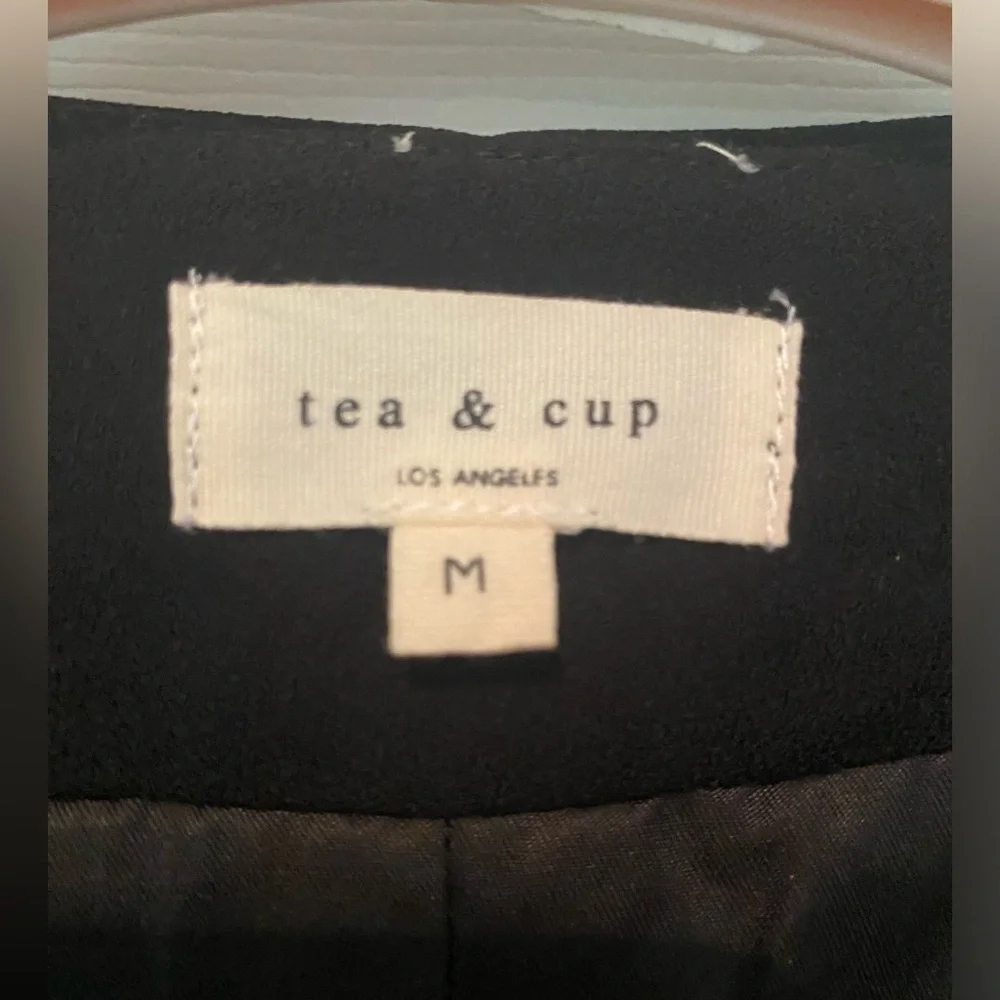 EUC Tea n Cup Women’s Bell Sleeve Blazer - Black, size M - Picture 5 of 6
